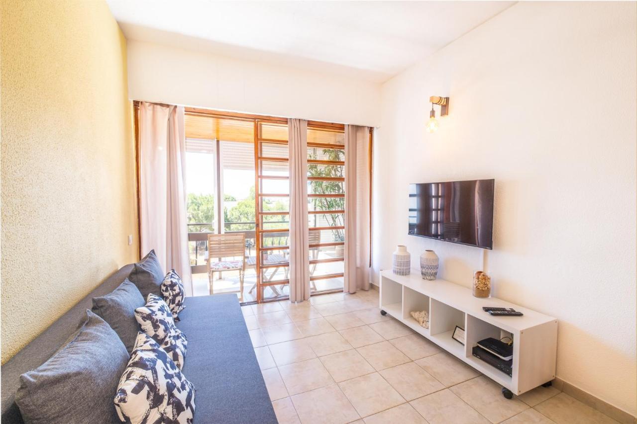 Entire Apartment 5Min From Oura Beach Albufeira Buitenkant foto